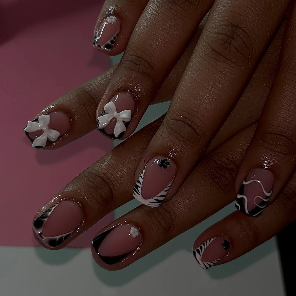Star Chain Rhinestone Press-On Nails — French Square Tips (24pc Set)