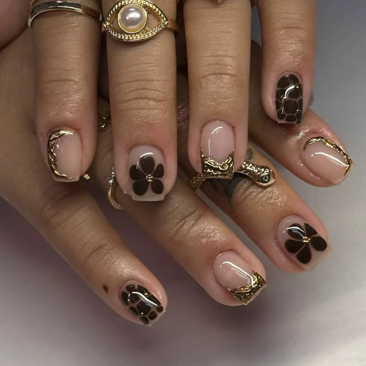 Star Chain Rhinestone Press-On Nails — French Square Tips (24pc Set)