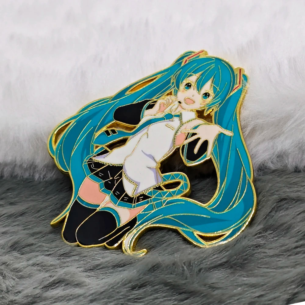 Halloween costumes, decorations, accessories, music girls, enamel brooches, clothes, schoolbags, backpack decorations, badges,