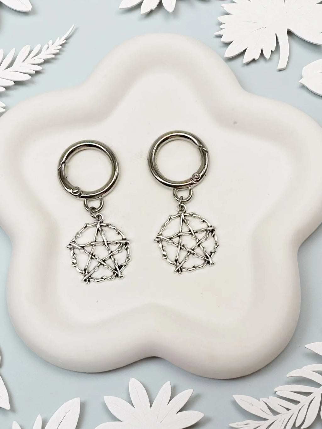 Grunge Punk 2Pcs Gothic, Silver Five-Pointed Star Light Array/Boot Decorations, Holiday Party Gifts, Halloween Decorations